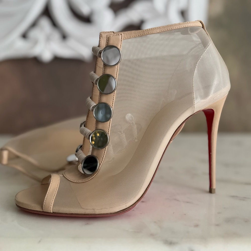 SOLD Christian Louboutin mesh booties stunning heels - Picture 11 of 13